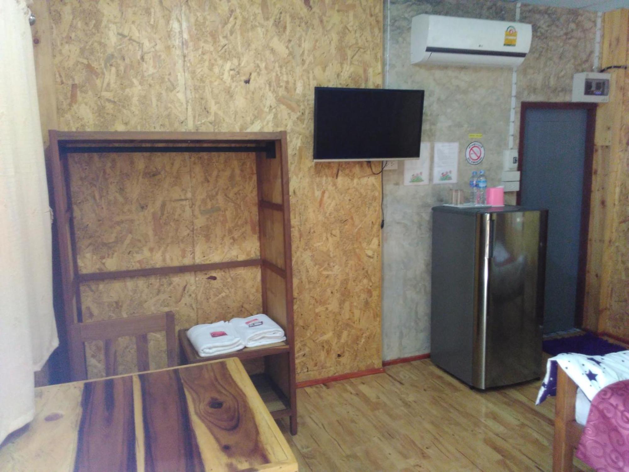 Ban Suan Sukjai Mae Sariang Otel Oda fotoğraf